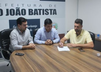 Ordem de serviço para viabilizar implantação de nova ponte no bairro Fernandes é assinada