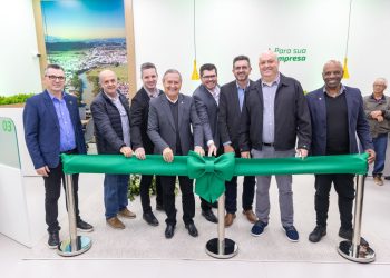 Sicredi inaugura agência em Canelinha