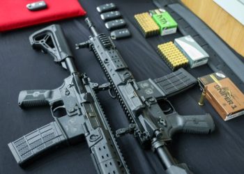 PCSC comemora 212 anos com entrega de fuzis, viaturas , softwares e homenagem aos policiais civis