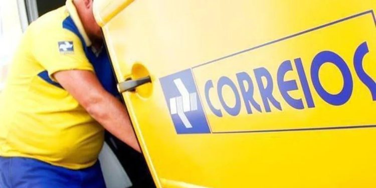 Correios anunciam concurso público com salários de até R$ 6,8 mil; veja os detalhes