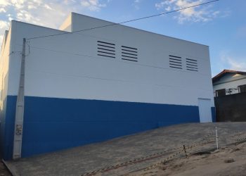 Inauguração da quadra de esportes da Escola Sinézio é transferida para o dia 1º de agosto