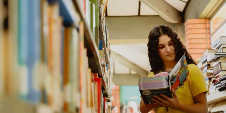 Prazo para inscrições no Programa Universidade Gratuita para o segundo semestre começa nesta terça-feira