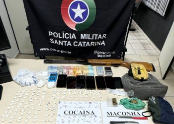 Policia Militar de São João Batista prende três pessoas e encontra grande quantidade de cocaína
