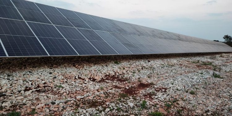 PF combate fraude em financiamentos para instalação de painéis de energia solar