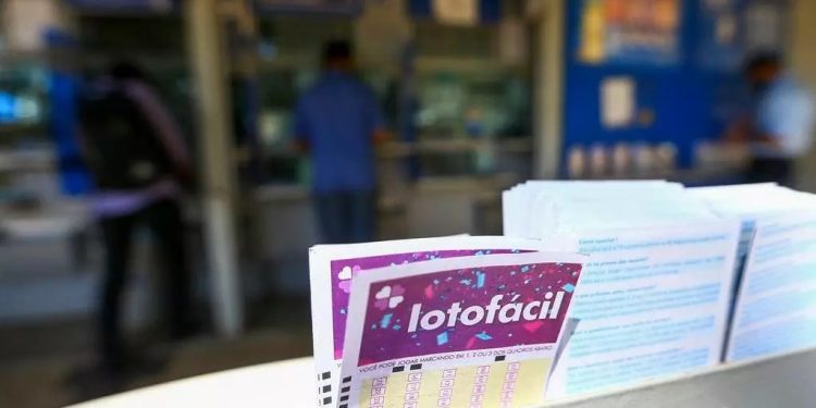 Cinco catarinenses são premiados na Lotofácil da Independência