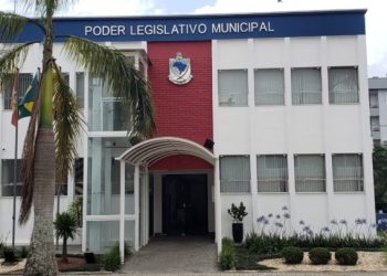 Futuros vereadores selam acordo para a presidência da Câmara de São João Batista