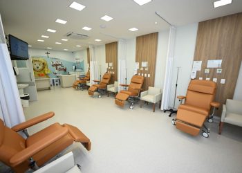 Hospital Azambuja inaugura Unidade de Oncologia com a presença do governador