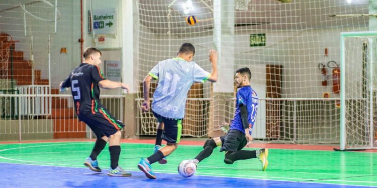 Nova Trento tem jogos nesse fim de semana, pelo Futsal Livre e Suíço do Interior