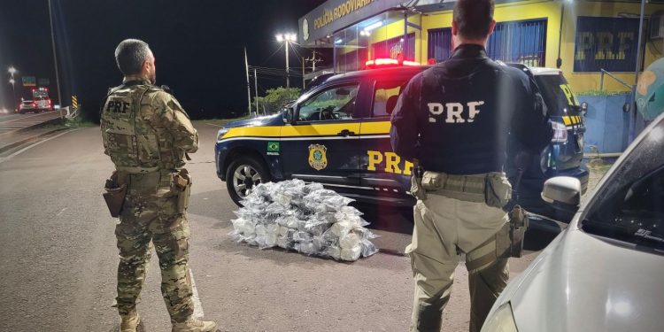 Ação que começou no RS e terminou em SC apreende quase 100 kg de haxixe