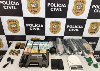 Polícia Civil deflagra operação e prende oito pessoas