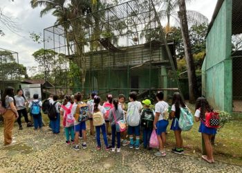 Estudantes da Rede Municipal de São João Batista visitam o Parque Zoobotânico de Brusque