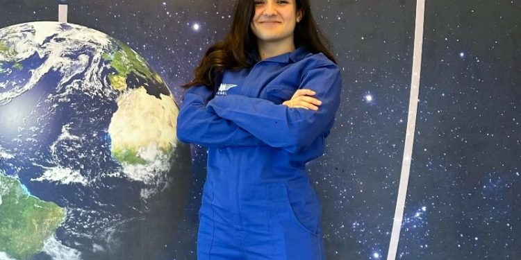 Jovem de Urupema se torna pioneira astronauta análoga de Santa Catarina