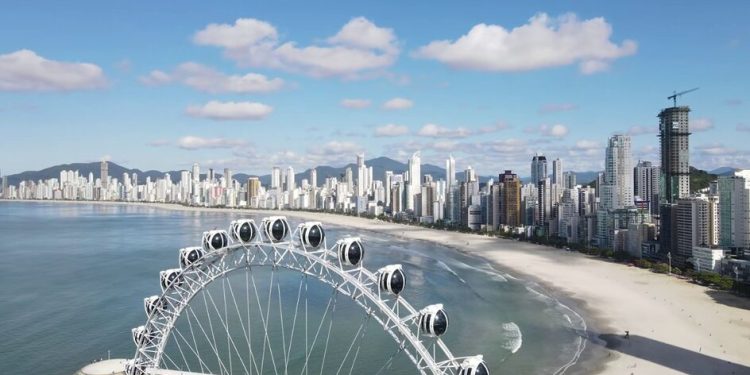 SC tem quase 90% da população vivendo em áreas urbanas, diz IBGE