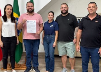 Nova Trento assina ordem de serviço para a drenagem e pavimentação da rua Pinheiros, no Mato Queimado