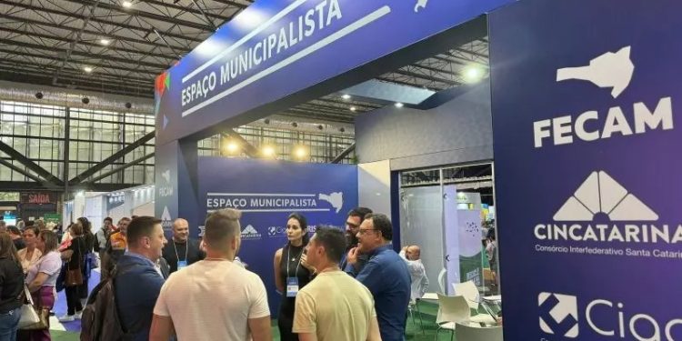 Infraestrutura das rodovias catarinenses apresenta desafios, aponta Comac-SC