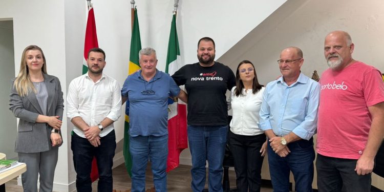 Município de Nova Trento inicia transição de governo