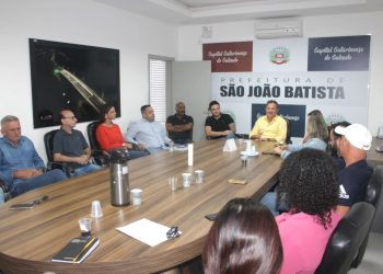 Prefeito Pedroca tem reunião sobre fim de mandato