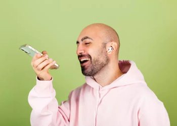 WhatsApp lança função de transcrição de mensagens de voz; saiba como usar