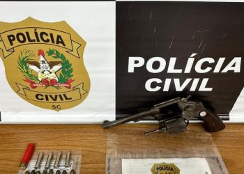 Policia Civil investiga crime de ameaça e apreende arma de fogo em Nova Trento