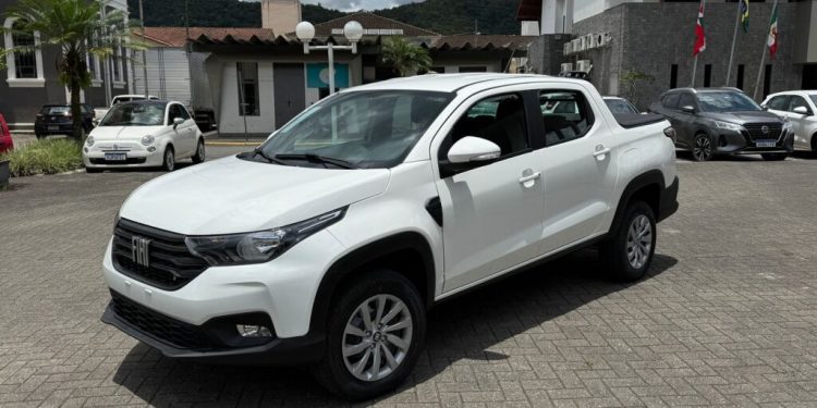 Nova Trento adquire veículo com recursos próprios do Samae para otimizar serviços municipais