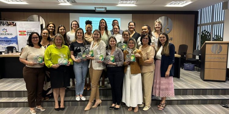 São João Batista recebe prêmio de município que se destaca na execução da Política de Assistência Social