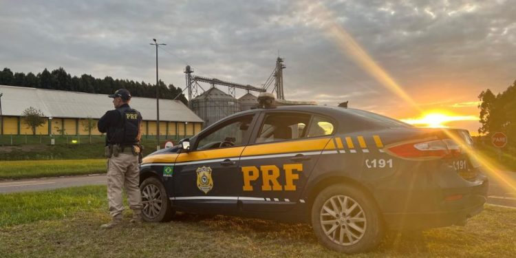 PRF divulga balanço da operação Ano Novo 24/25