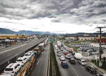 Santa Catarina é o estado com mais trechos críticos nas rodovias federais para o Carnaval, aponta PRF