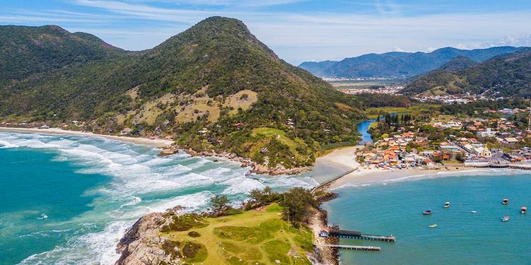 Santa Catarina tem 63% das praias próprias para banho: situação dos principais locais