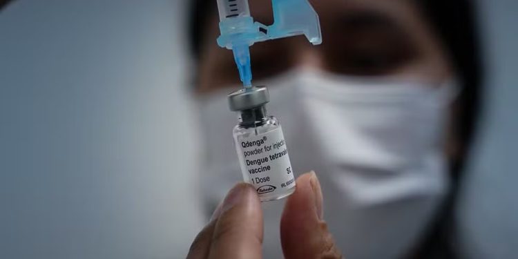 Santa Catarina amplia vacinação contra a dengue para adolescentes de 15 e 16 anos