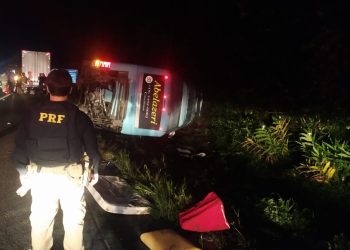 Acidente envolvendo ônibus de Criciúma na BR 376 em Guaratuba no Paraná deixa 15 vitimas feridas