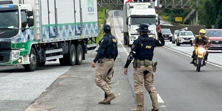 PRF INICIA OPERAÇÃO CARNAVAL 2025