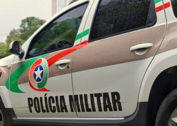 Polícia Militar prende homem por ameaça, violação de domicílio e resistência em Canelinha