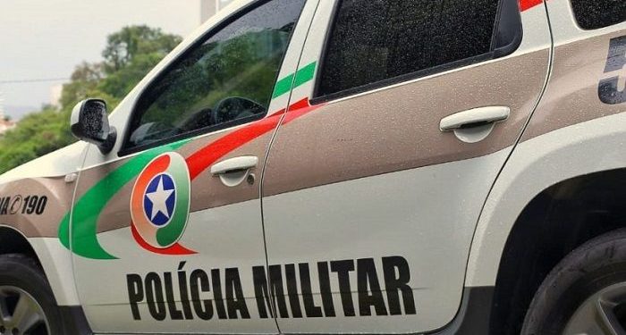 Polícia Militar prende homem por ameaça, violação de domicílio e resistência em Canelinha