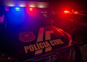 Autor de homicídio na Meia Praia é identificado e levado para a Delegacia de Polícia