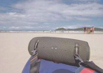 Pauta ressurge: vereadores votam proibição de caixas de som nas praias de Florianópolis