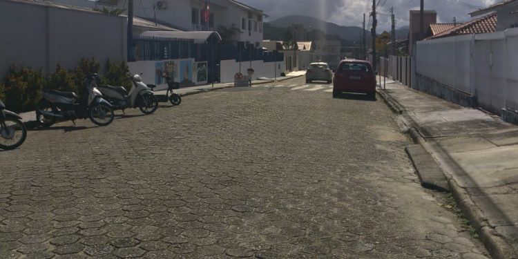 Trânsito na Rua Ignácio Euzébio Mafra passará a ter mão única a partir das 8h de segunda-feira