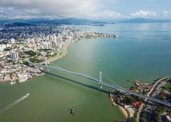 TCE aponta que 4,4 mil imóveis de Florianópolis tiveram cobranças indevidas de IPTU em 2019