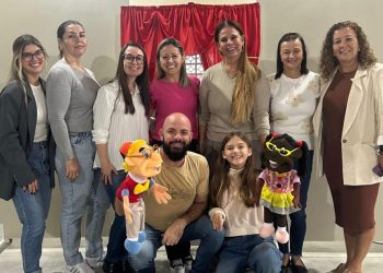 Maio Laranja: campanha leva teatro de fantoches às escolas para prevenir a violência sexual na infância