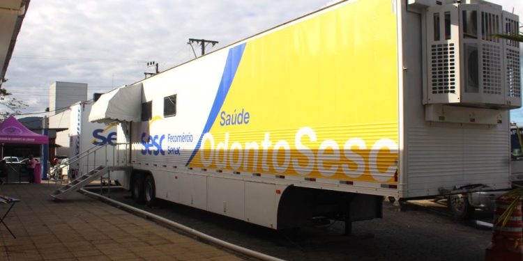 São João Batista recebe Unidade Móvel do projeto OdontoSesc