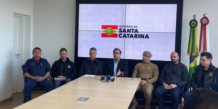 Santa Catarina decreta luto oficial de três dias após queda de balão em Praia Grande