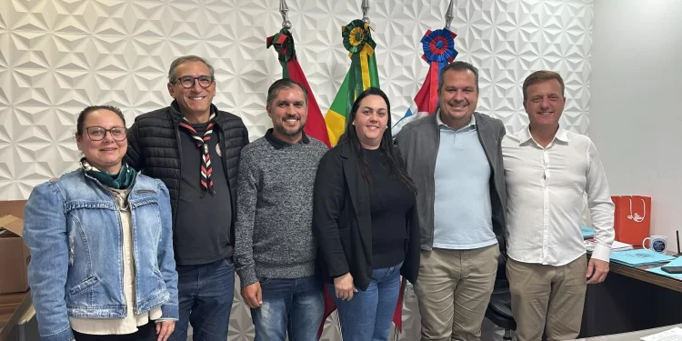 Lei que regulamenta chancela de projetos ligados ao Fundo da Infância e Adolescência em São João Batista é sancionada