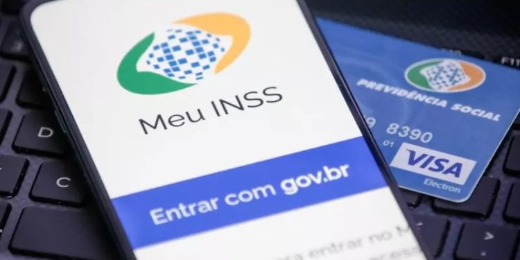 Menos de 30% dos beneficiários em SC aderiram a acordo do INSS para ressarcimento de descontos indevidos