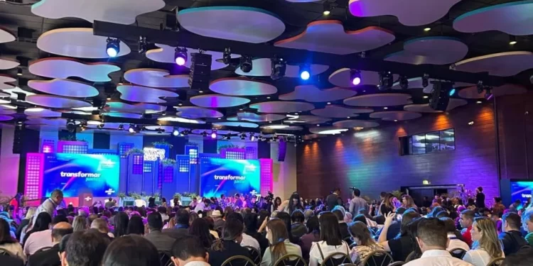 São João Batista integra comitiva catarinense no evento “Transformar Juntos 2025” do Sebrae Nacional