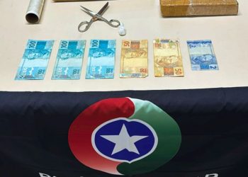 Policia Militar de São João Batista faz abordagem no Cardoso e apreende droga