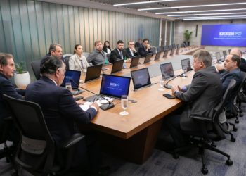 Santa Catarina anuncia pacote de R$ 435 milhões para proteger empresas e empregos afetados pela tarifa de Trump