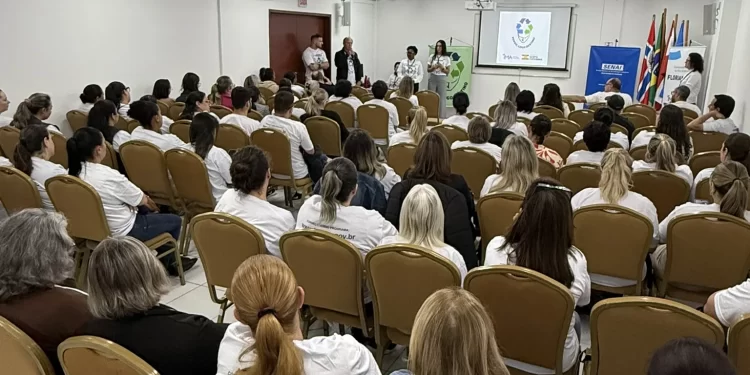 Penso, Logo Destino: servidores municipais participam de capacitação sobre resíduos sólidos e saúde pública