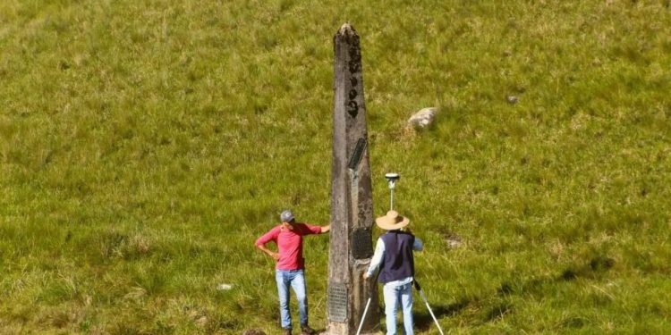 Santa Catarina amplia território após correção na divisa com o Paraná