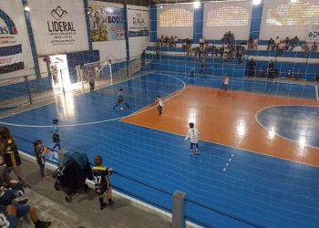 Fube disputa a II Supercopa Canelinha de Futsal de Base em quatro categorias