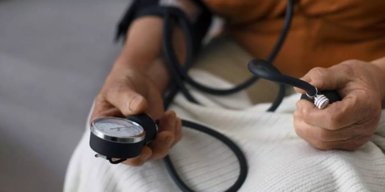 Santa Catarina registra alta de 328% em atendimentos por hipertensão no SUS em quatro anos