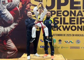 Pai e filho de São João Batista conquistam ouro no Super Campeonato Brasileiro de Taekwondo
